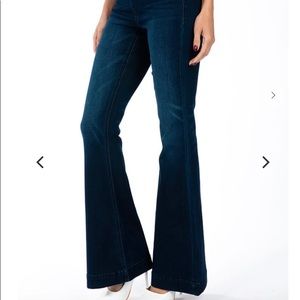 NWT Kancan jeans